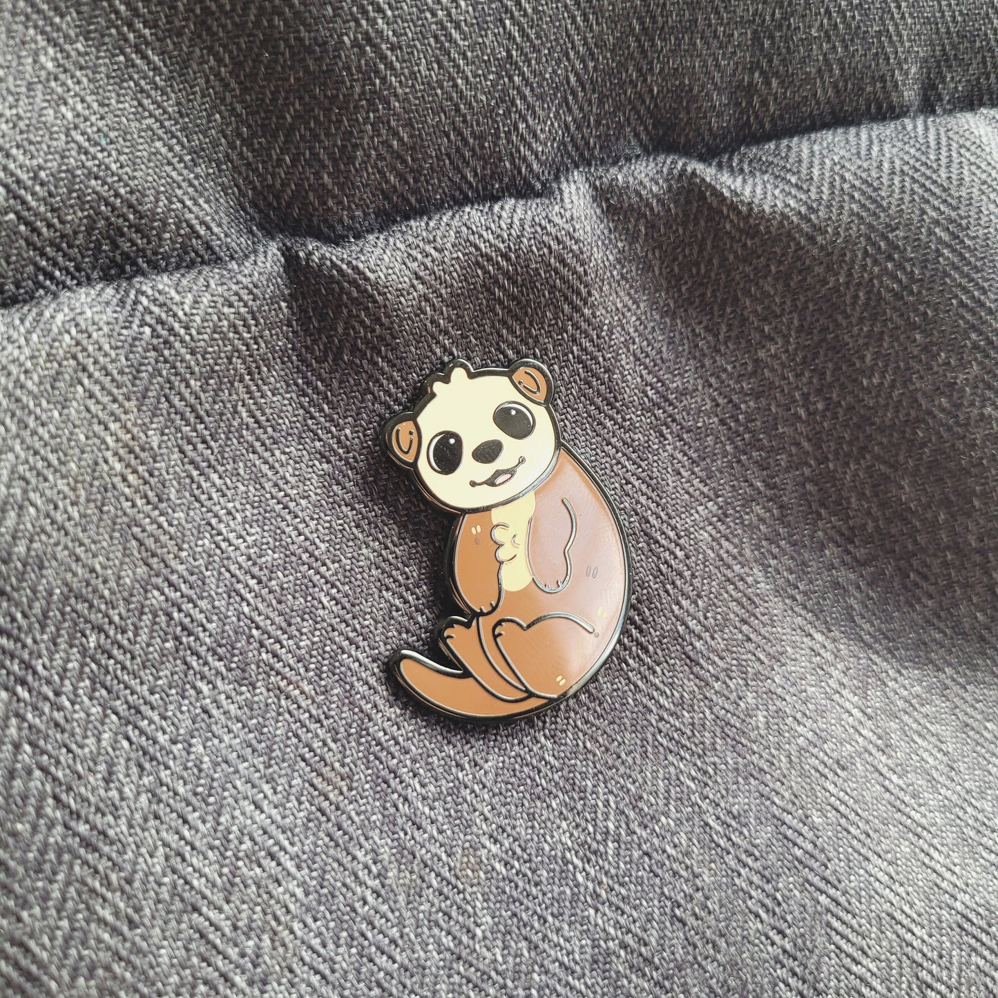 Otter Enamel Pin! Adorable Kawaii Animal Pin, Gift for Sea Otter Lovers